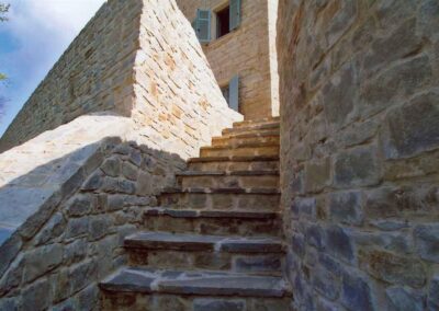 Rivestimenti e blocchi  in pietra di langa